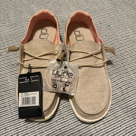 NWT Wendy hey dude size 8 - Picture 3 of 5
